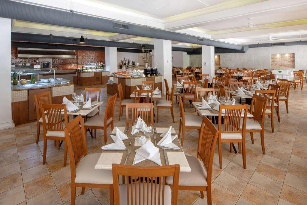 Viva Heavens By Wyndham, A Trademark All Inclusive (Adults Only) Puerto Plata Restoran gambar